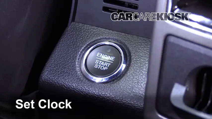 2018 Ford Expedition Max XLT 3.5L V6 Turbo Clock
